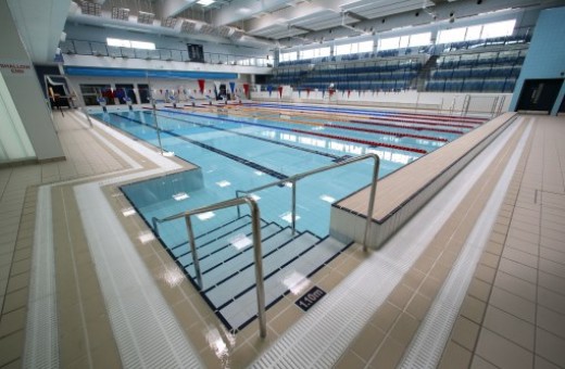 Huddersfield Leisure 8