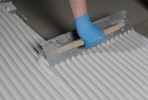 Mosaic tile adhesive: Tips on application and products